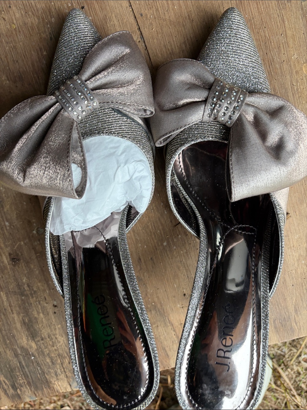 J.Renee Metallic Silver Champagne Bow Pointed Mules